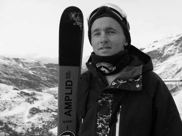 French pro skier Julien Lange signs with Amplid