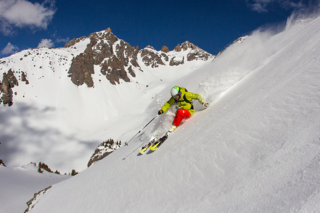 Head USA Product Manager, Andrew Couperthwaite skis in the San Juans with Helitrax.