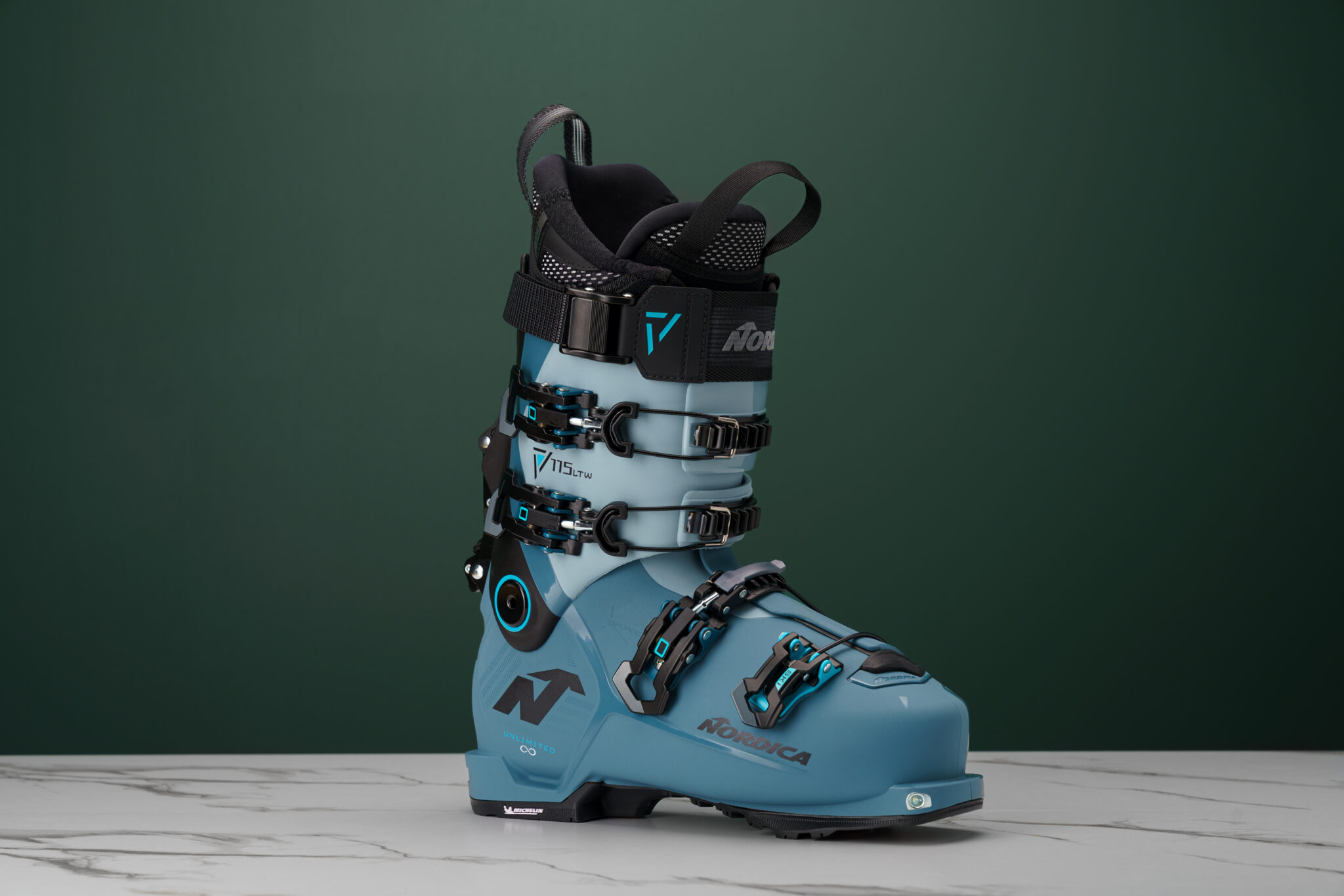 The Best Ski Boots Of 2024 - FREESKIER